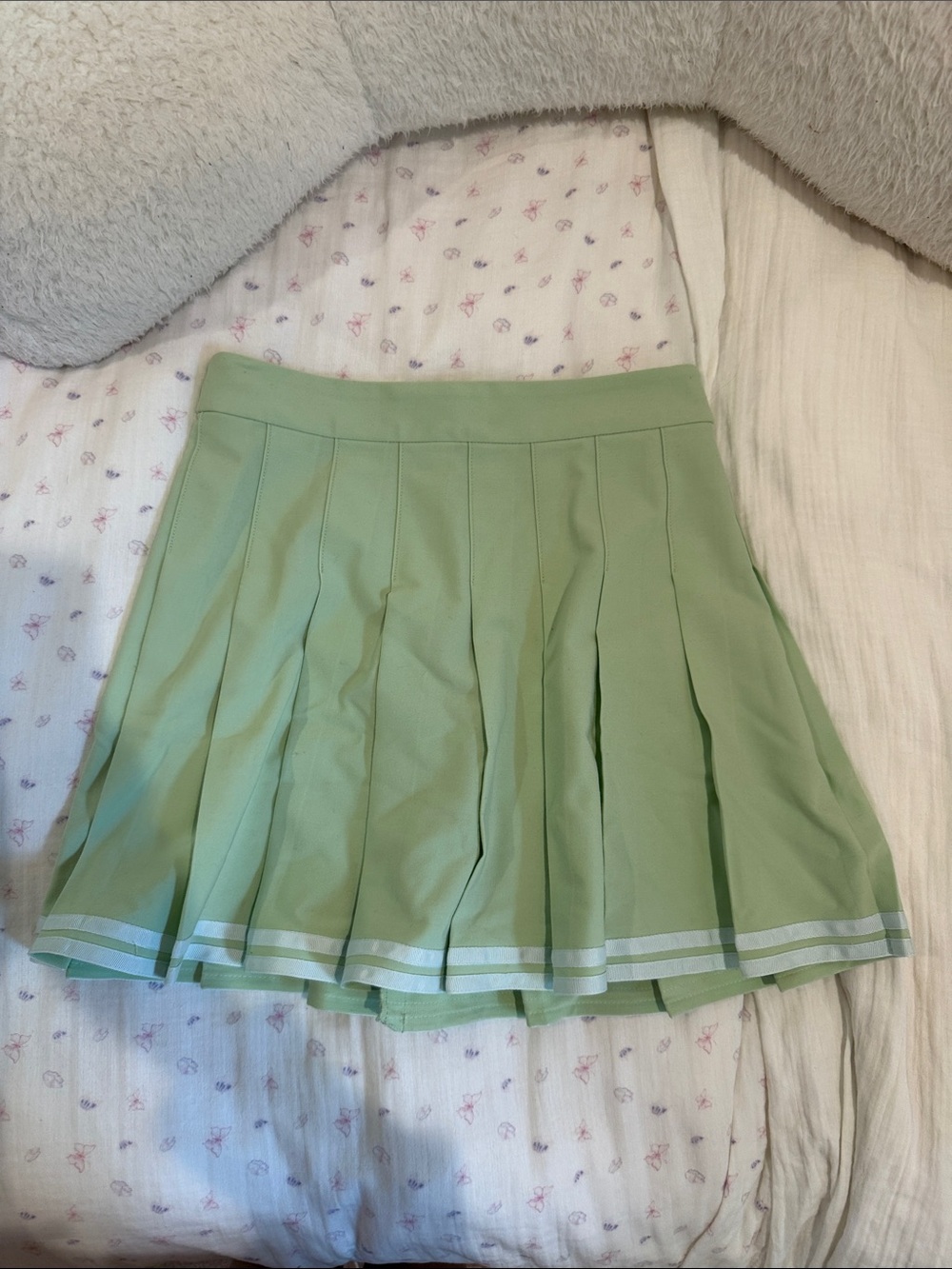 Aritzia Light Green Pleated Skater Skirt with White Stripe Hem